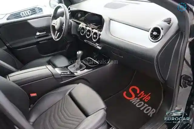 Mercedes-Benz B 160