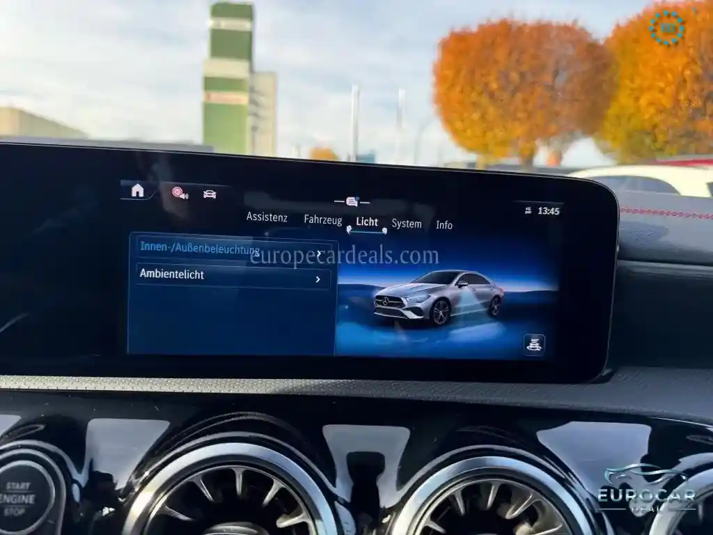 Mercedes-Benz CLA 200
