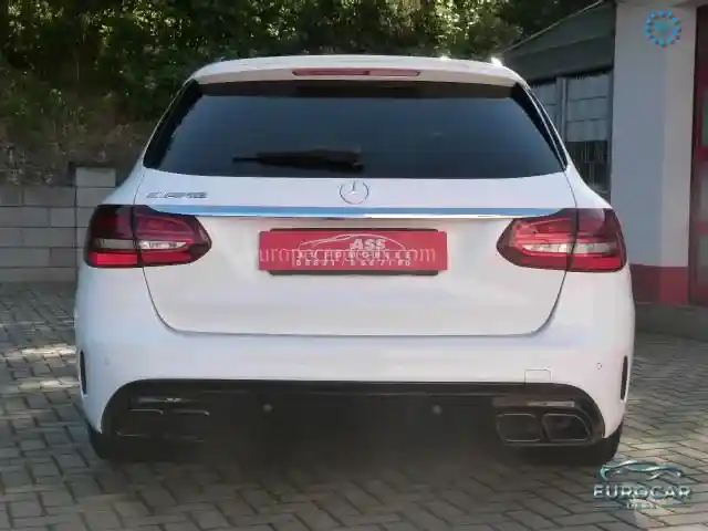 Mercedes-Benz C 63 AMG