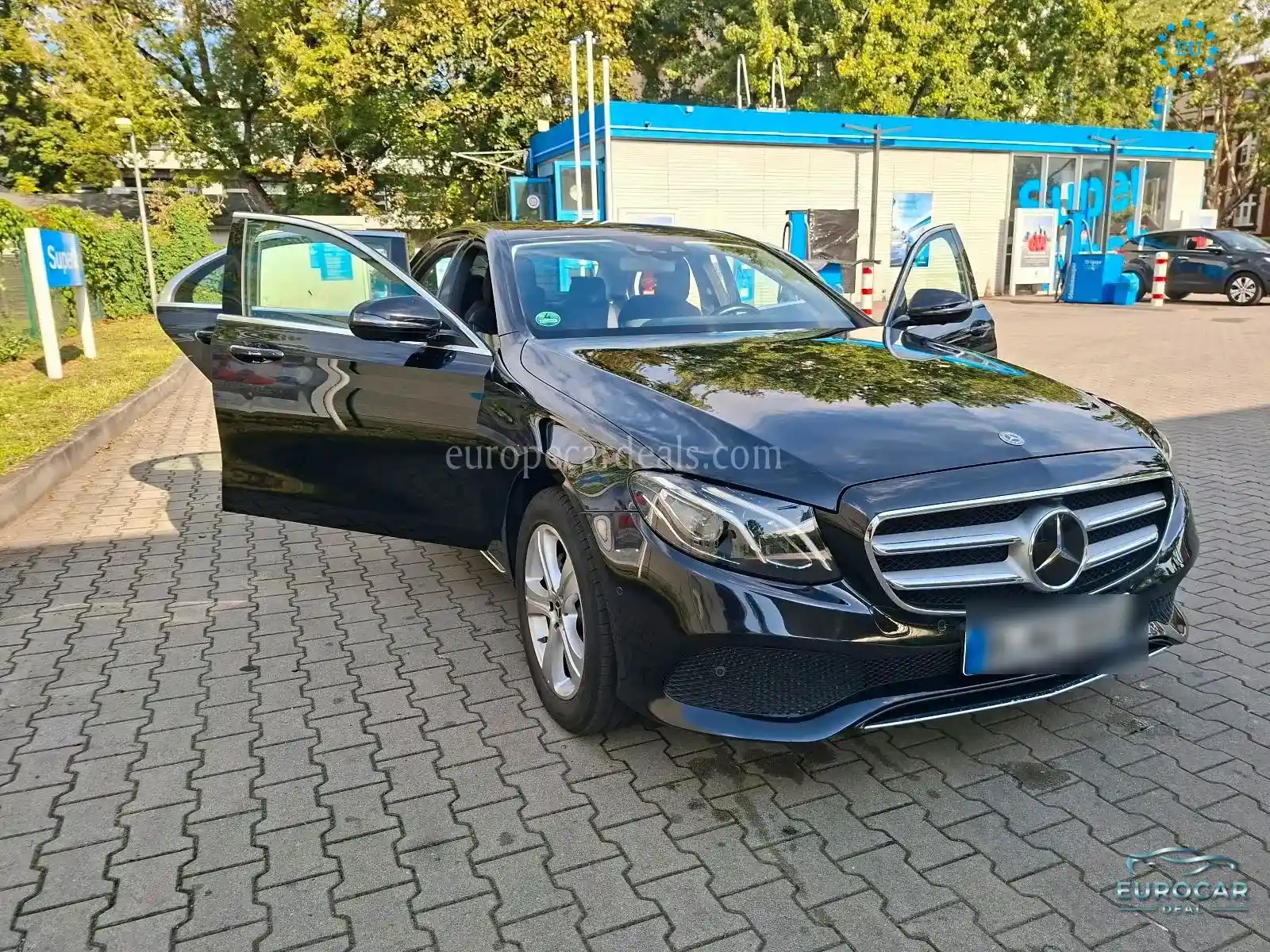 Mercedes-Benz E 200