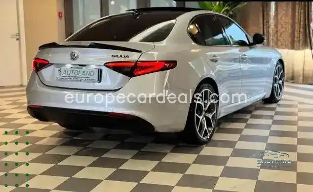 Alfa Romeo Giulia