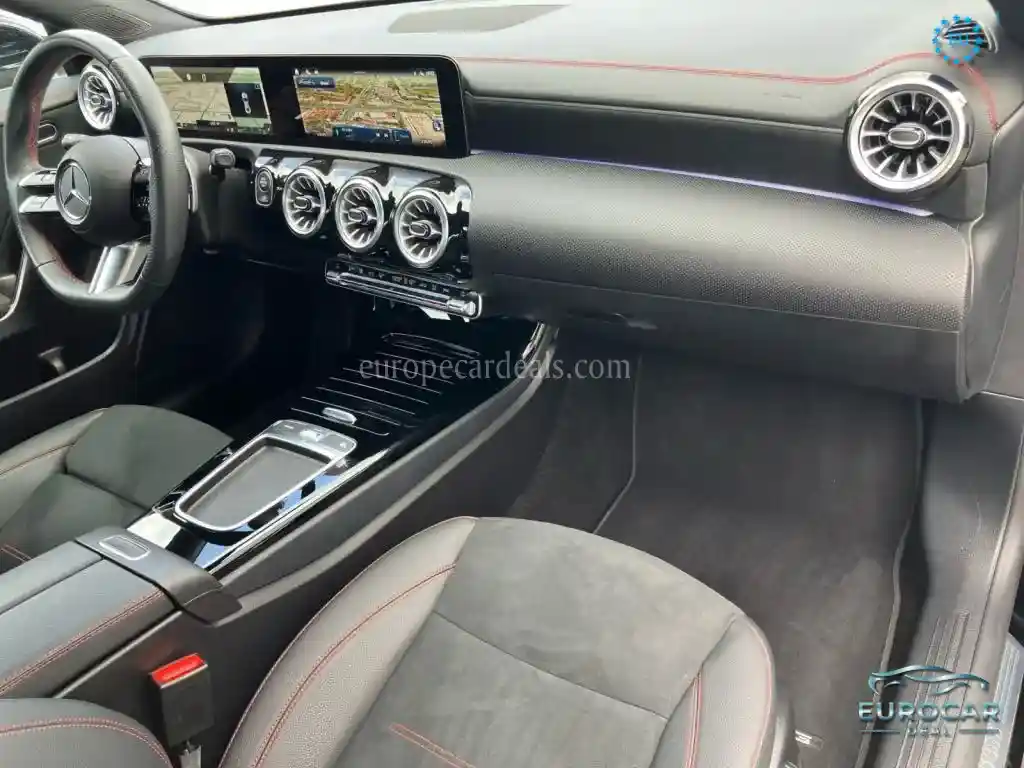 Mercedes-Benz CLA 220