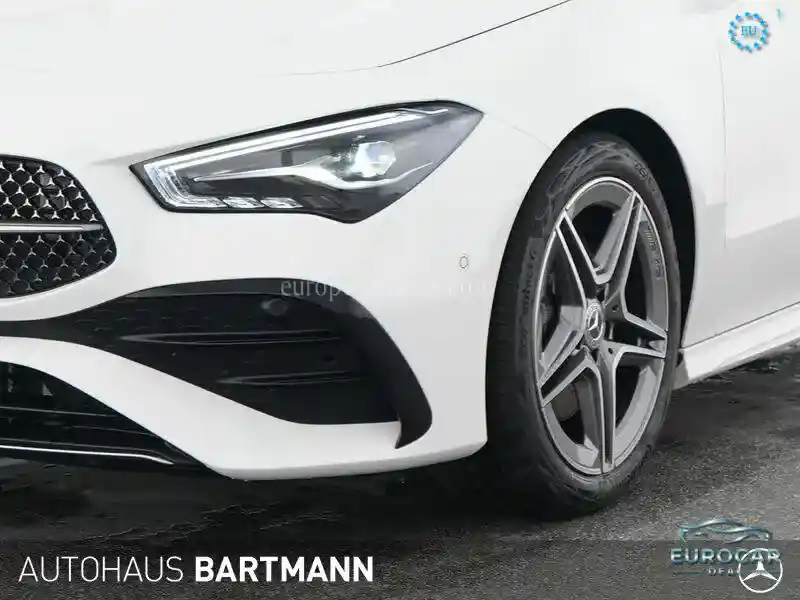 Mercedes-Benz CLA 200