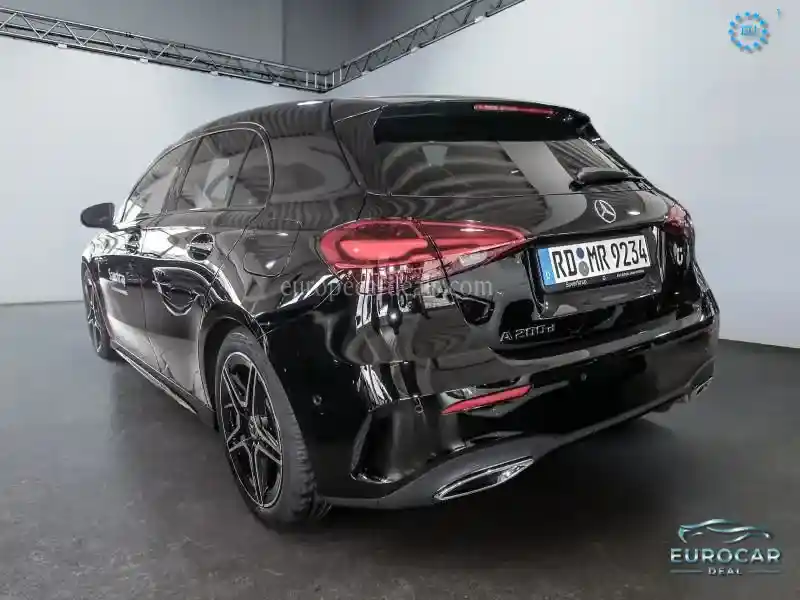 Mercedes-Benz A 200