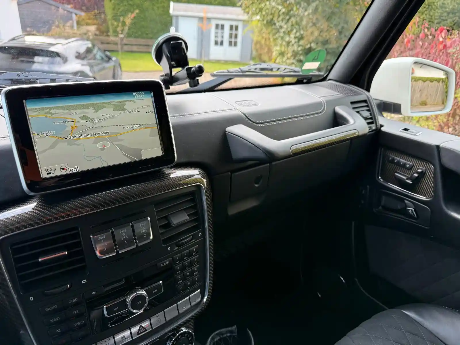 Mercedes-Benz G 500