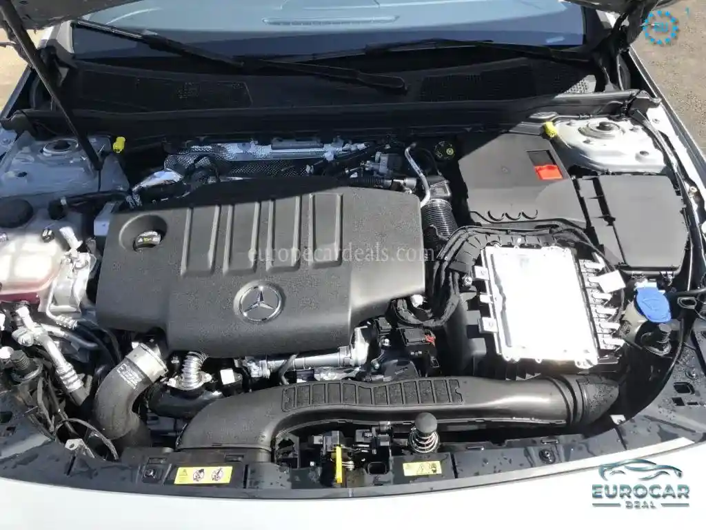 Mercedes-Benz A 220