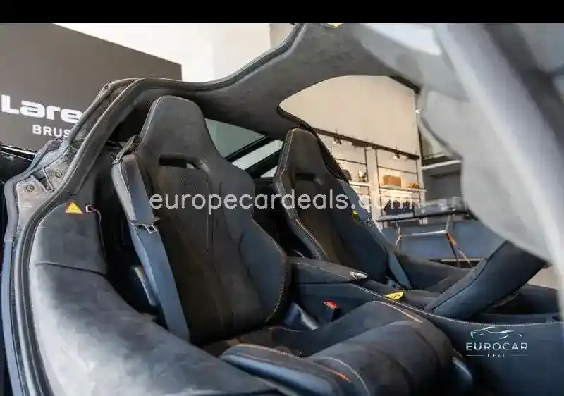 McLaren 750S