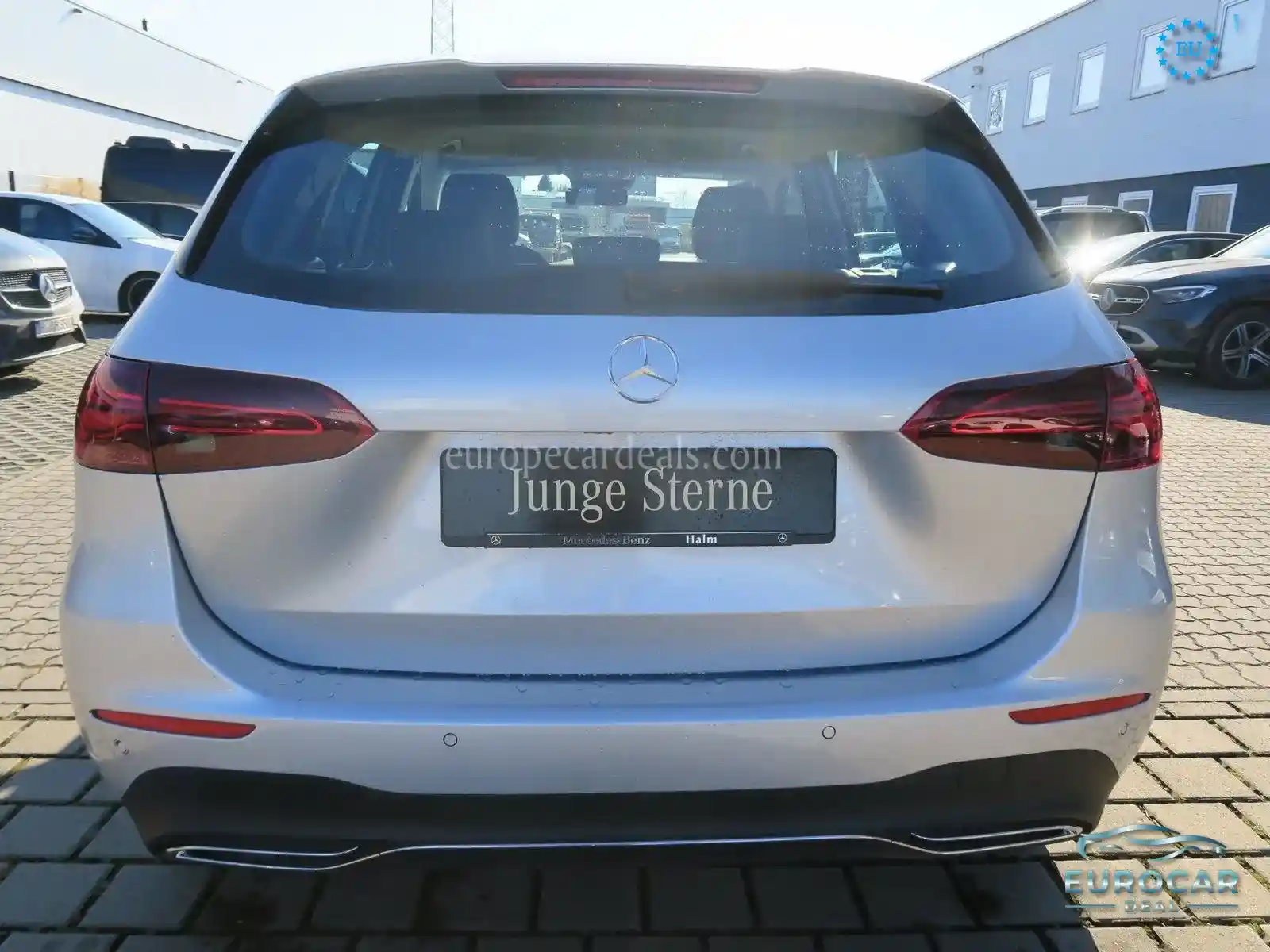 Mercedes-Benz B 200