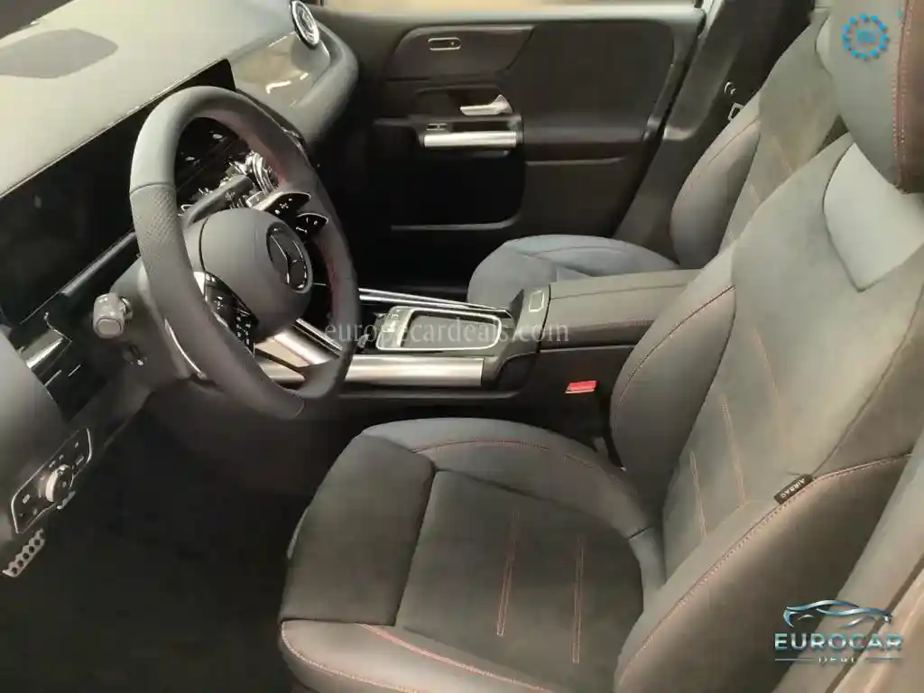 Mercedes-Benz B 220