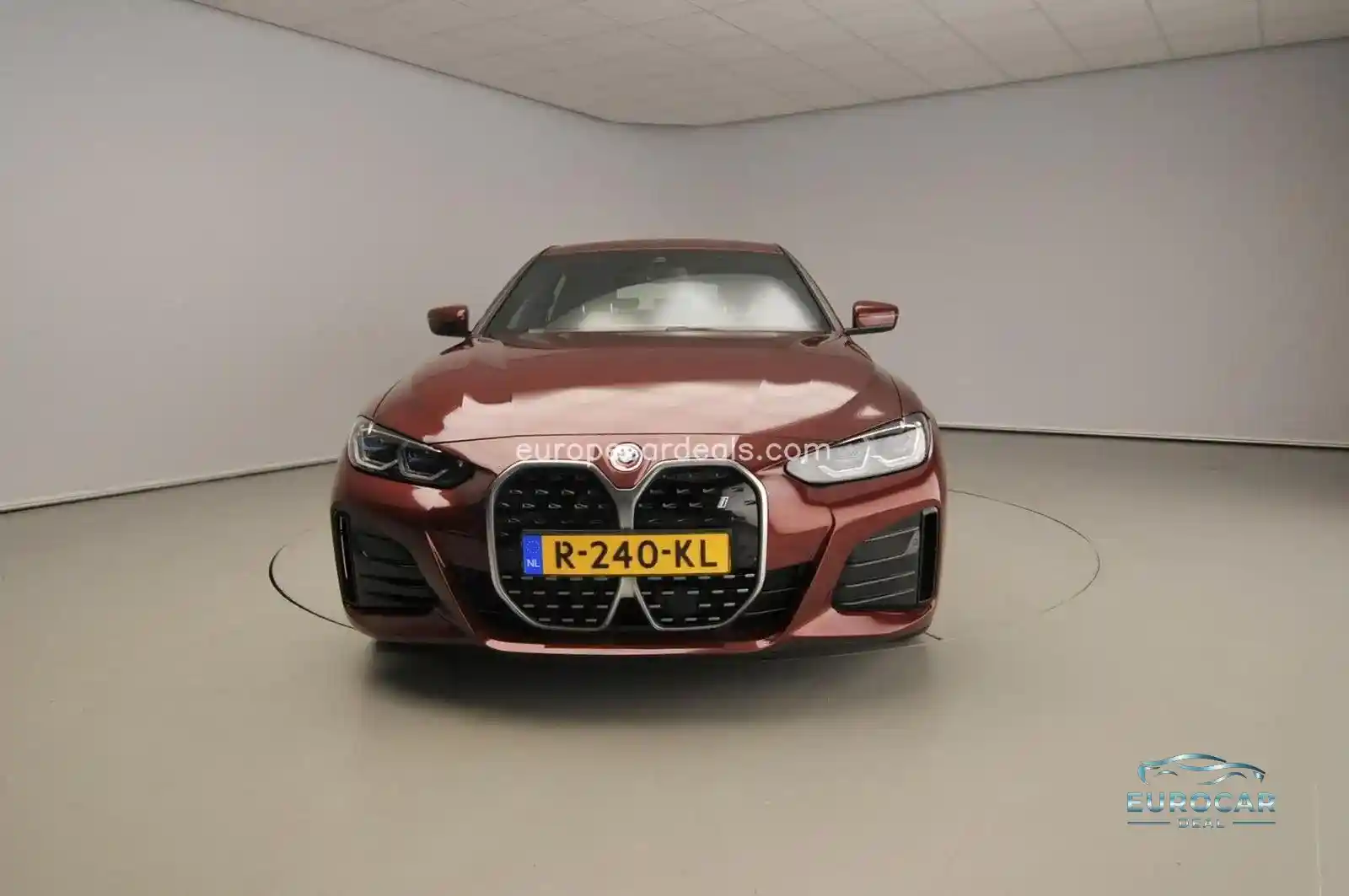 BMW i4