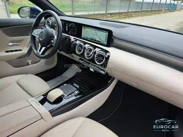 Mercedes-Benz CLA 200 Shooting Brake