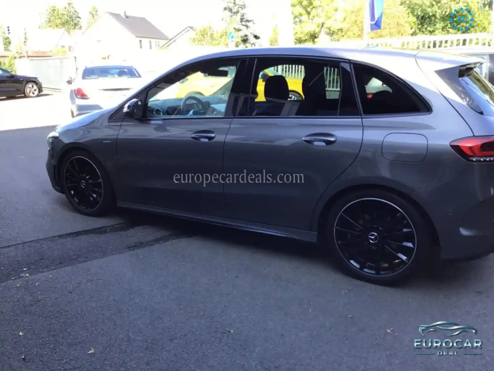 Mercedes-Benz B 200