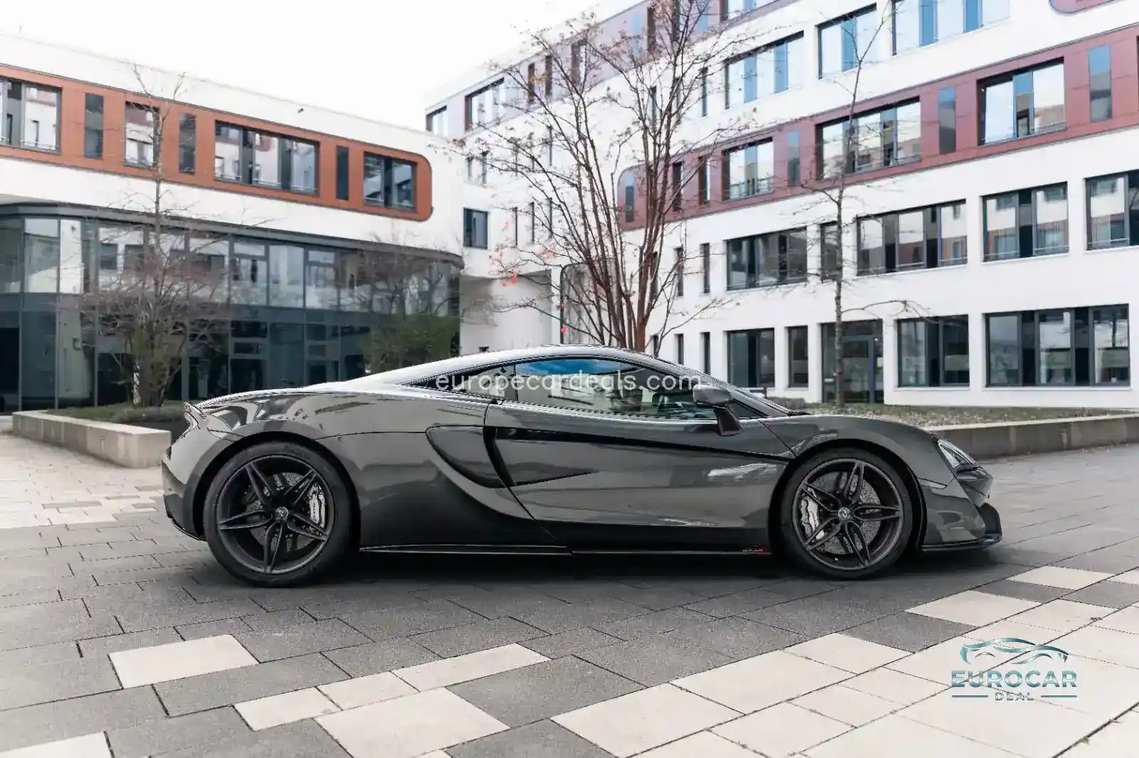 McLaren 570S