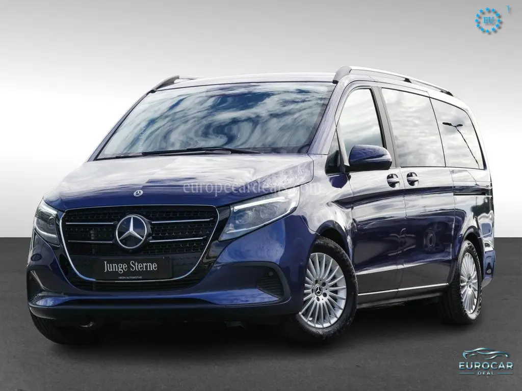 Mercedes-Benz V 220