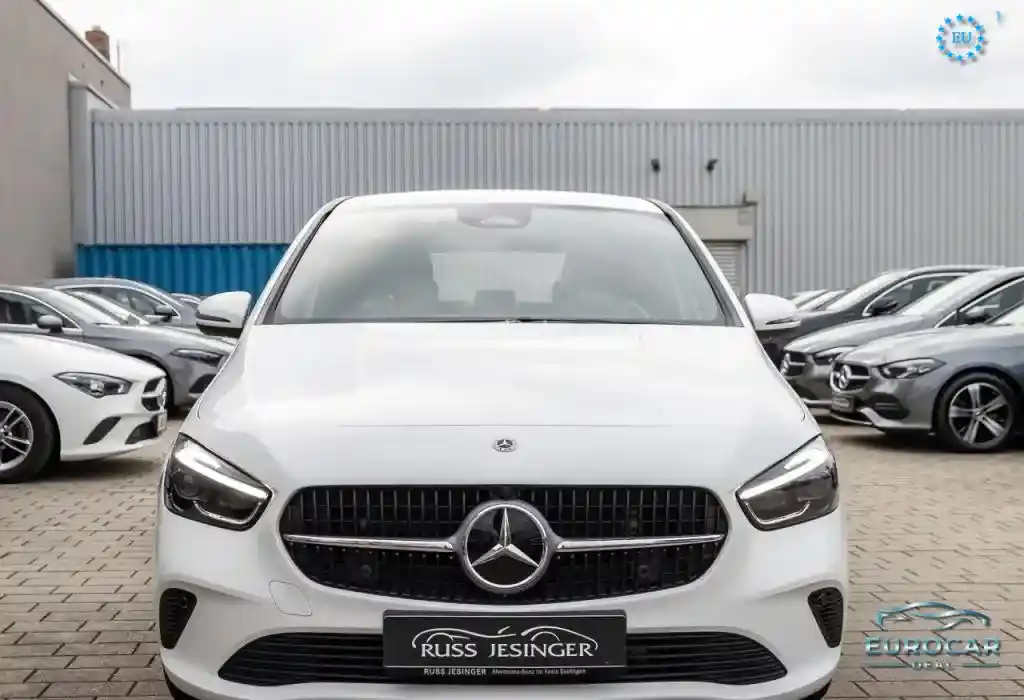 Mercedes-Benz B 220