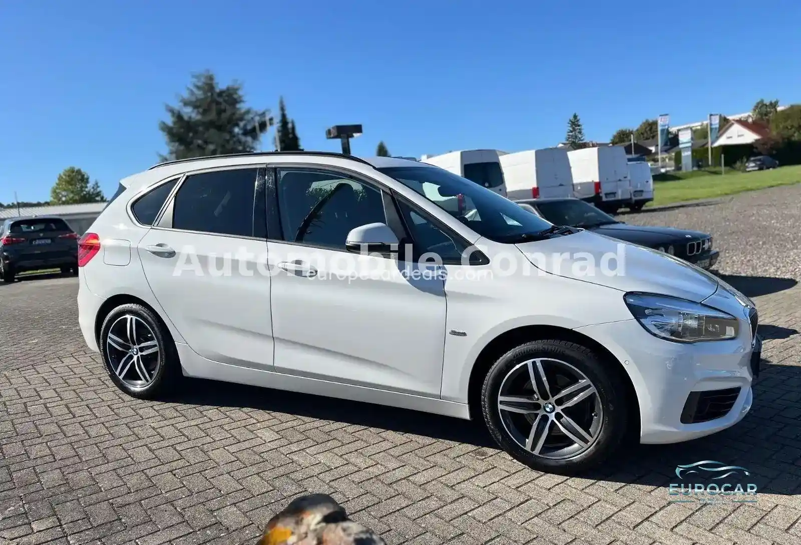 BMW 218