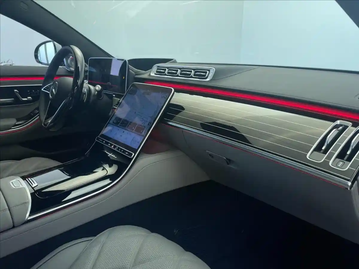 Mercedes-Benz S 680