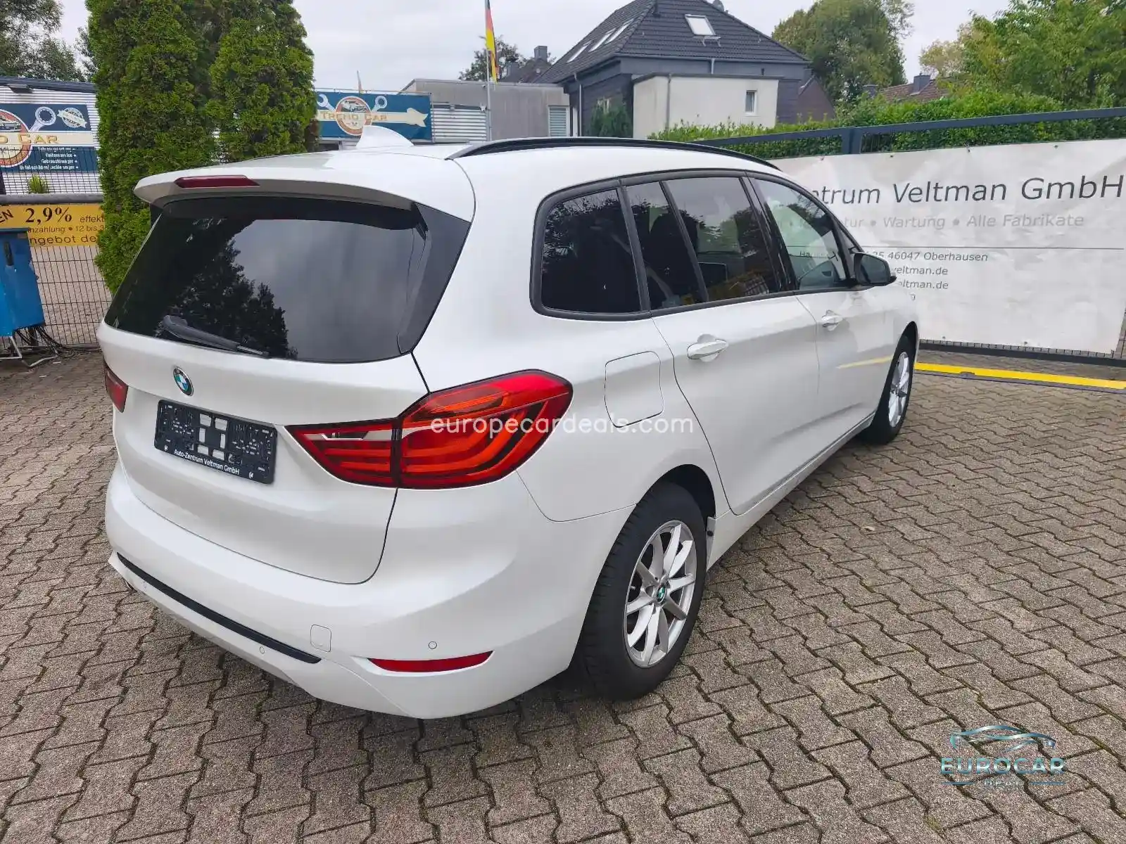 BMW 218