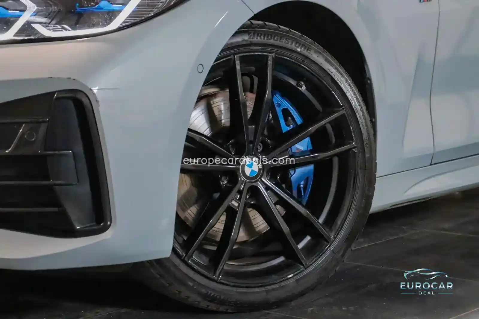 BMW M440