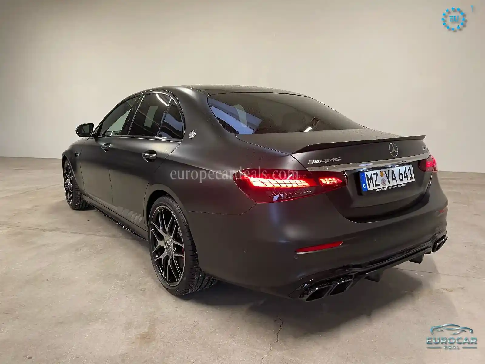 Mercedes-Benz E 63 AMG
