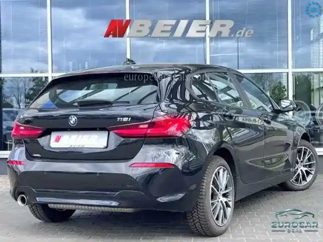 BMW 118