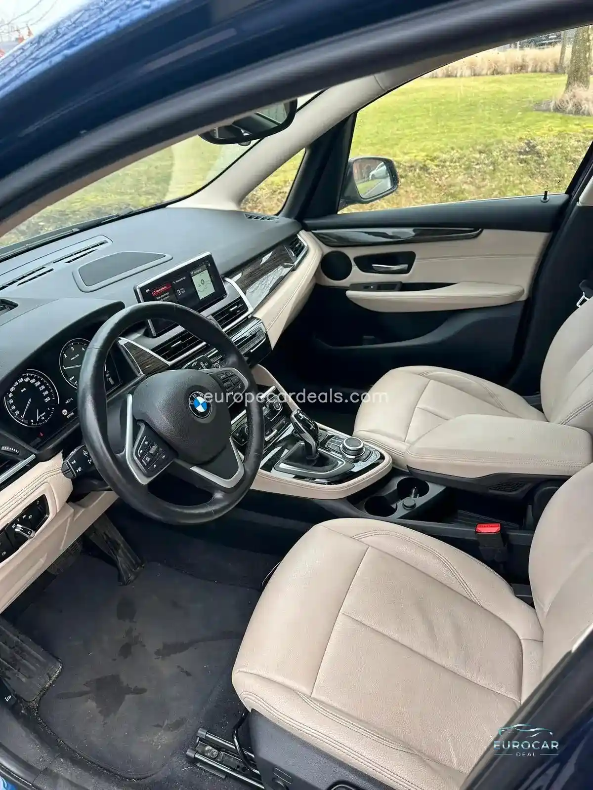 BMW 220