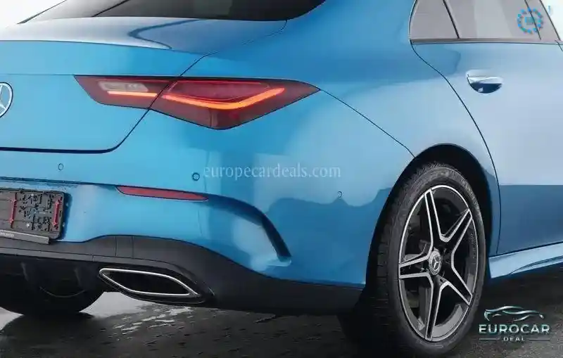 Mercedes-Benz CLA 200
