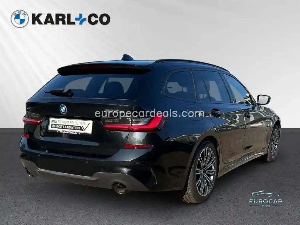 BMW 330