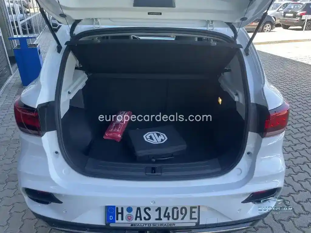 MG ZS