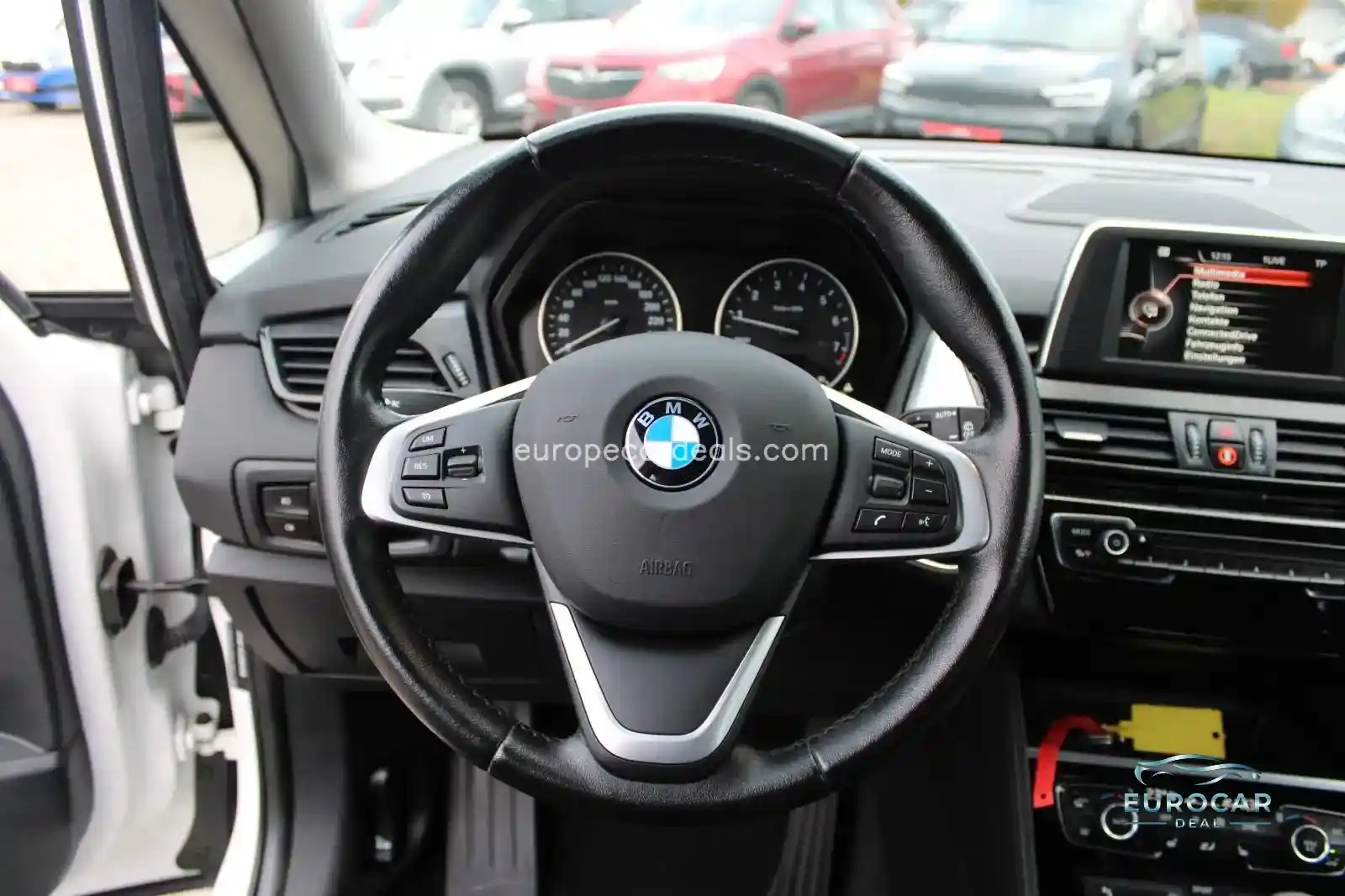 BMW 218