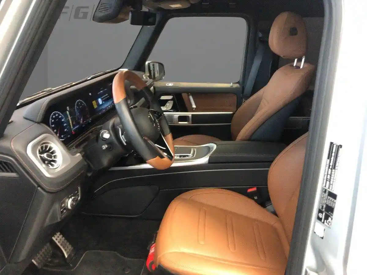 Mercedes-Benz G 450