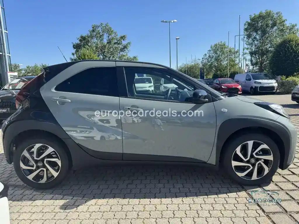 Toyota Aygo (X)