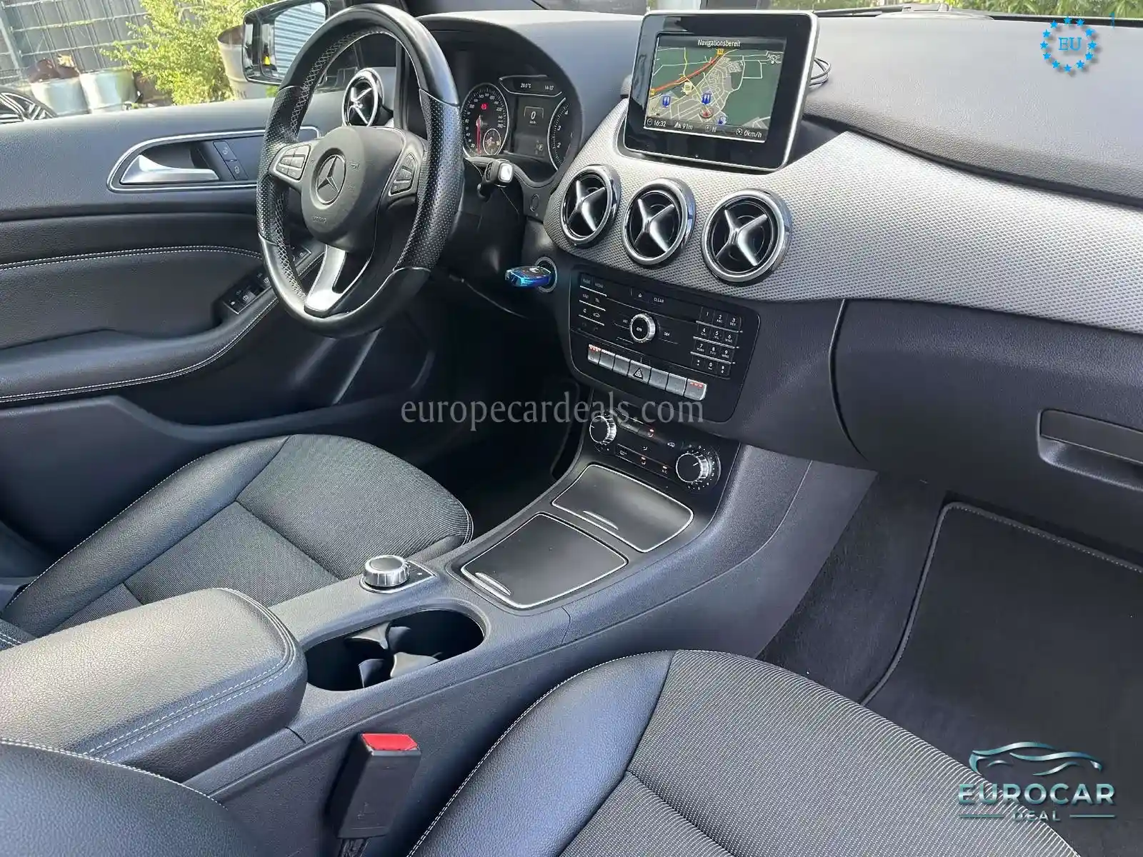 Mercedes-Benz B 200