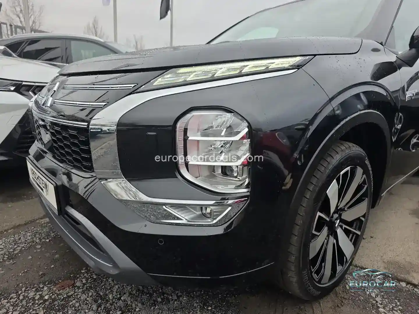 Mitsubishi Plug-in Hybrid Outlander