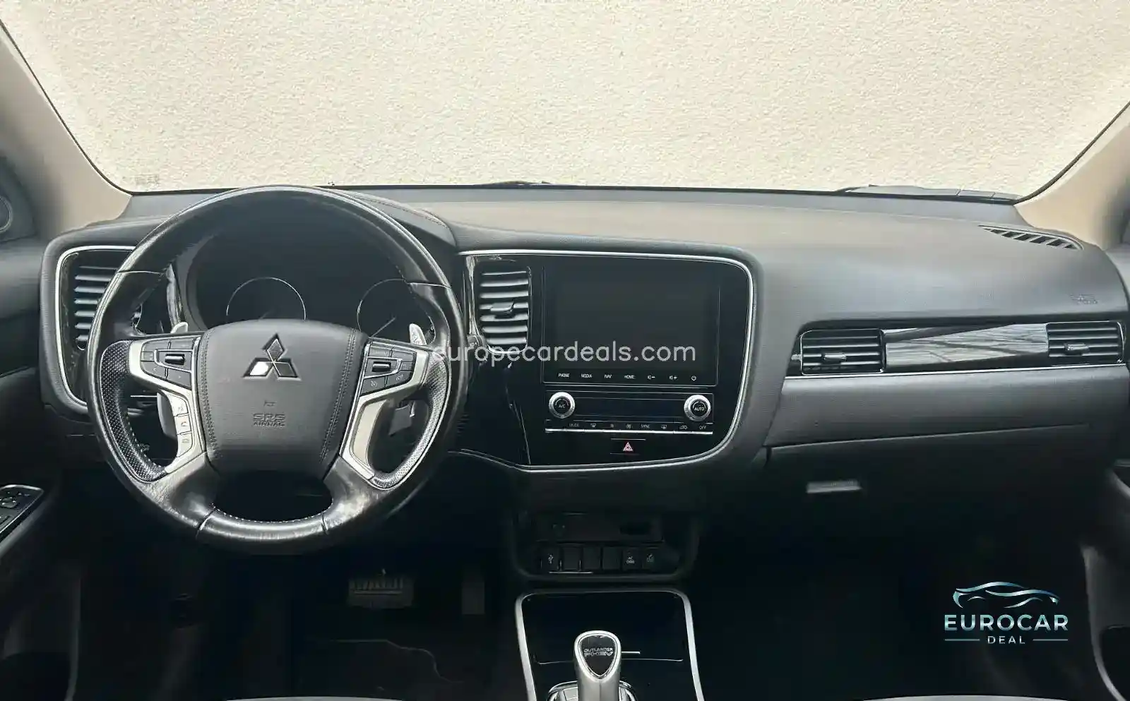 Mitsubishi Plug-in Hybrid Outlander