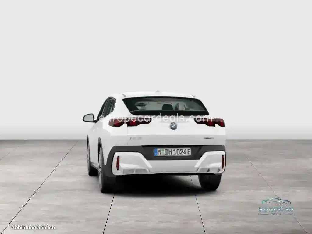 BMW iX2