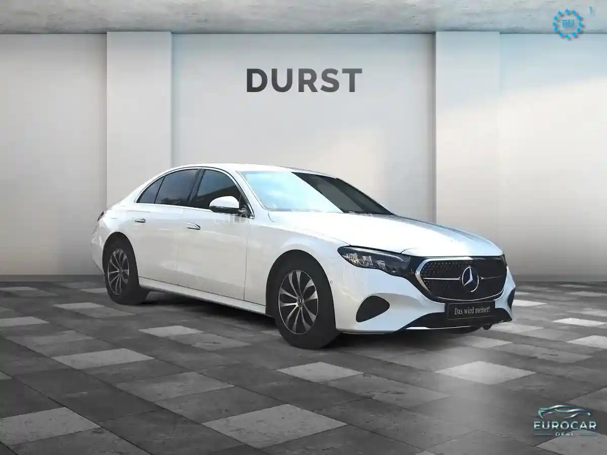 Mercedes-Benz E 200