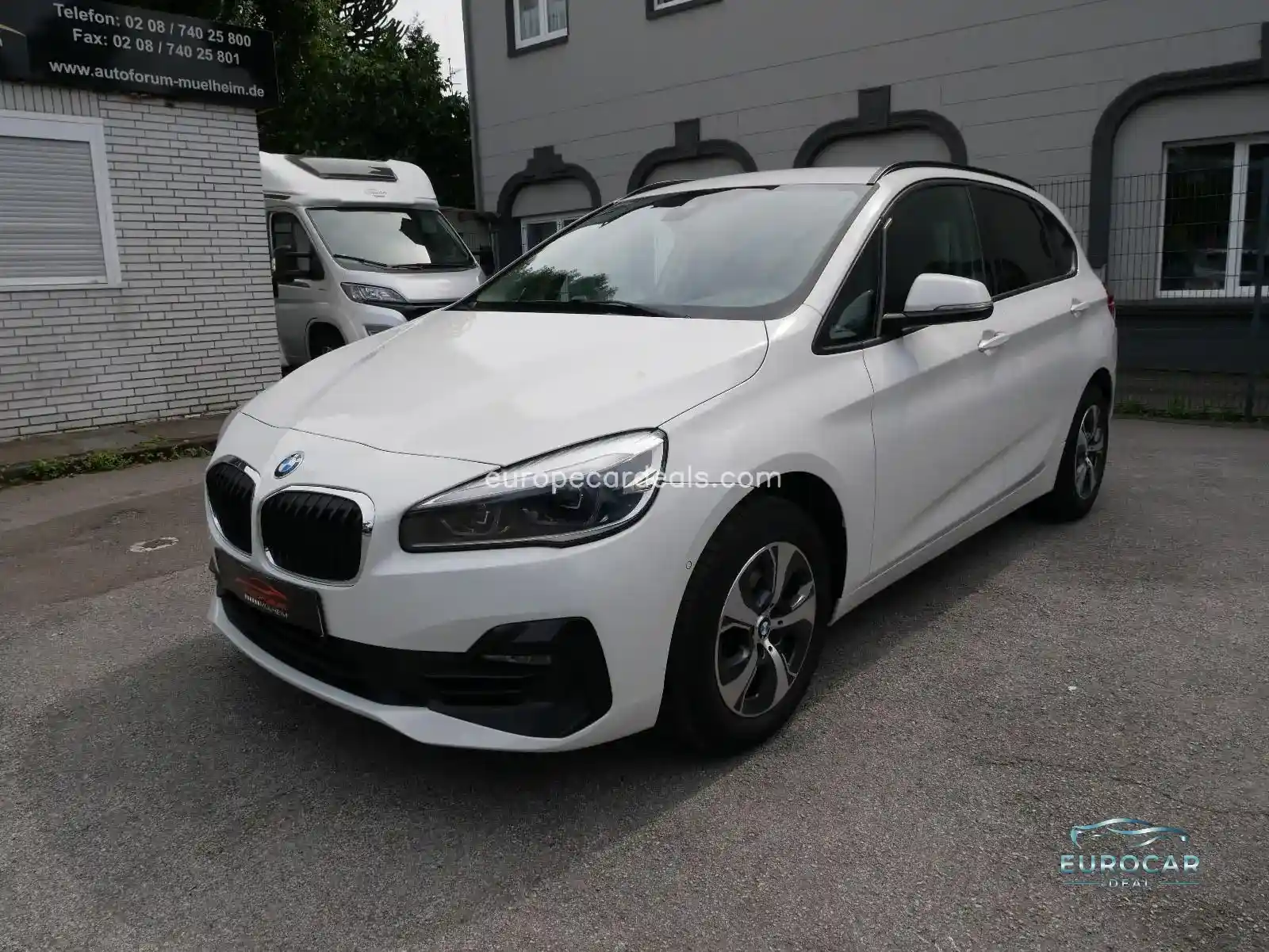 BMW 216
