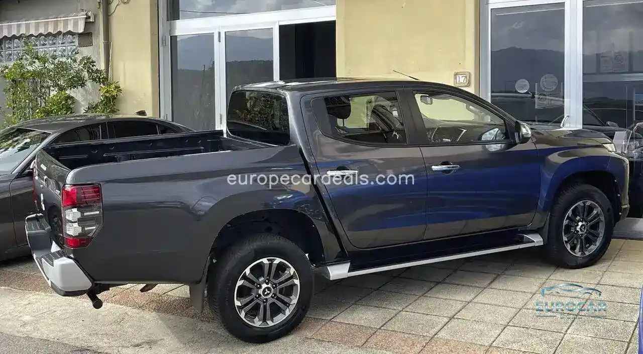 Mitsubishi L200