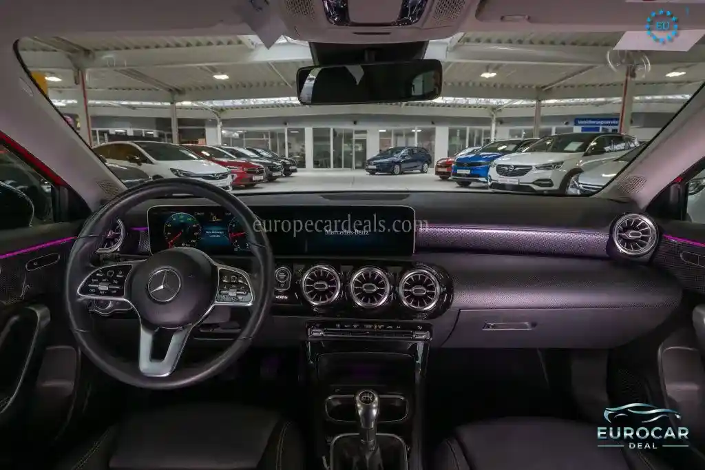 Mercedes-Benz A 200
