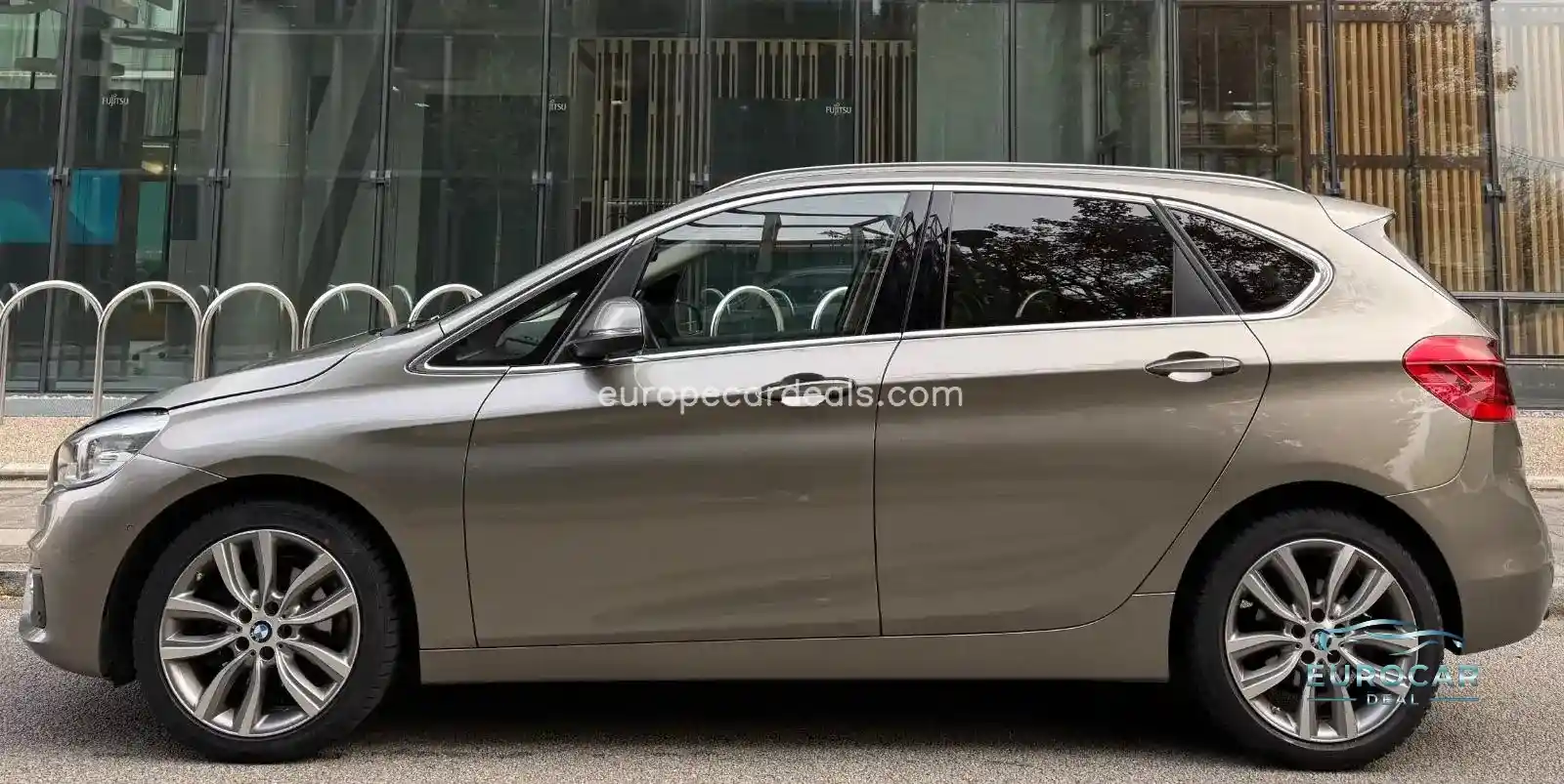 BMW 220