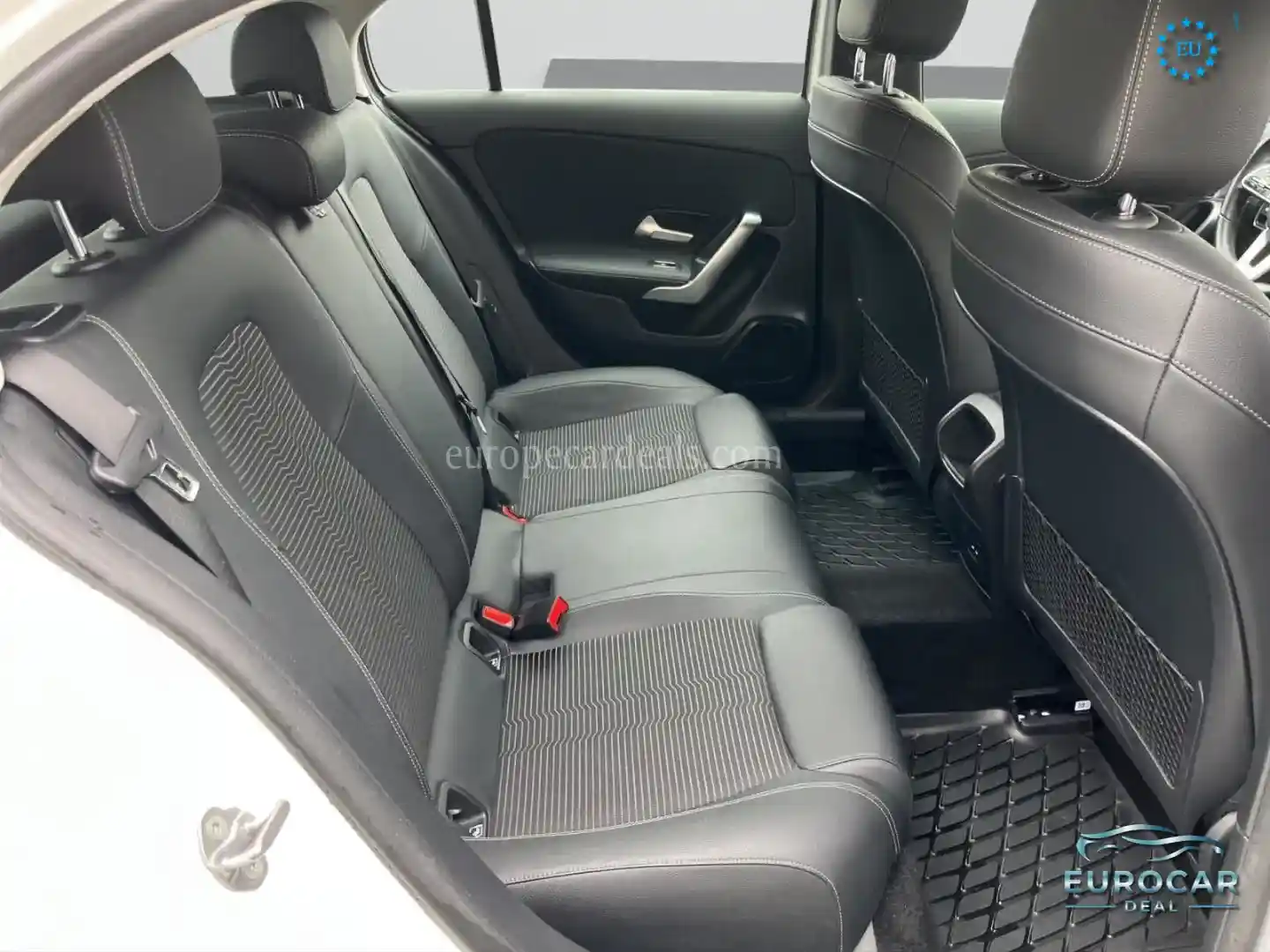 Mercedes-Benz A 220