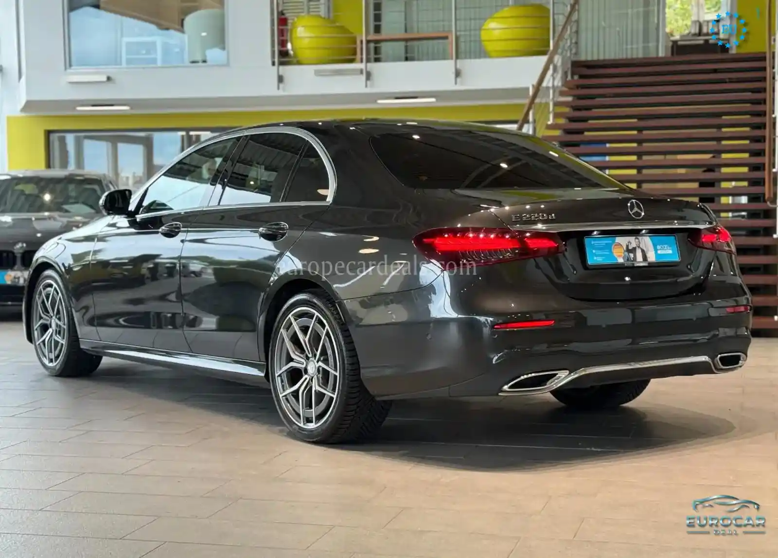 Mercedes-Benz E 220