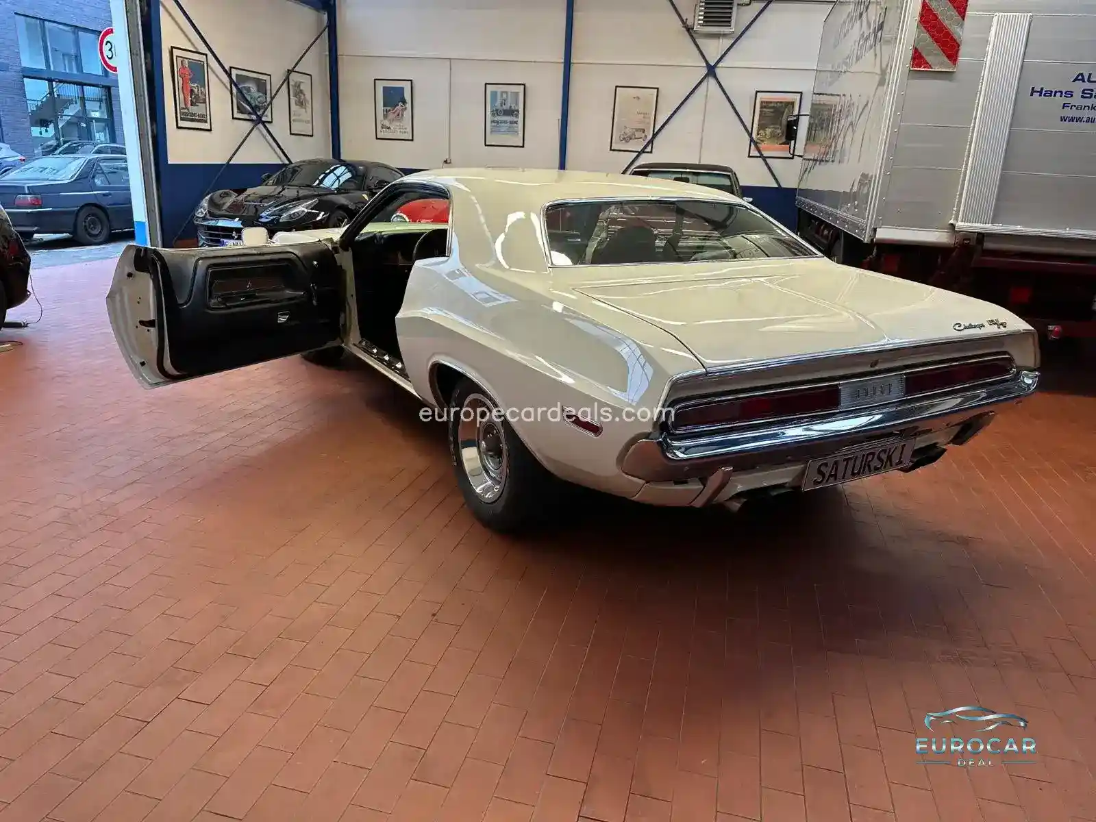 Dodge Challenger
