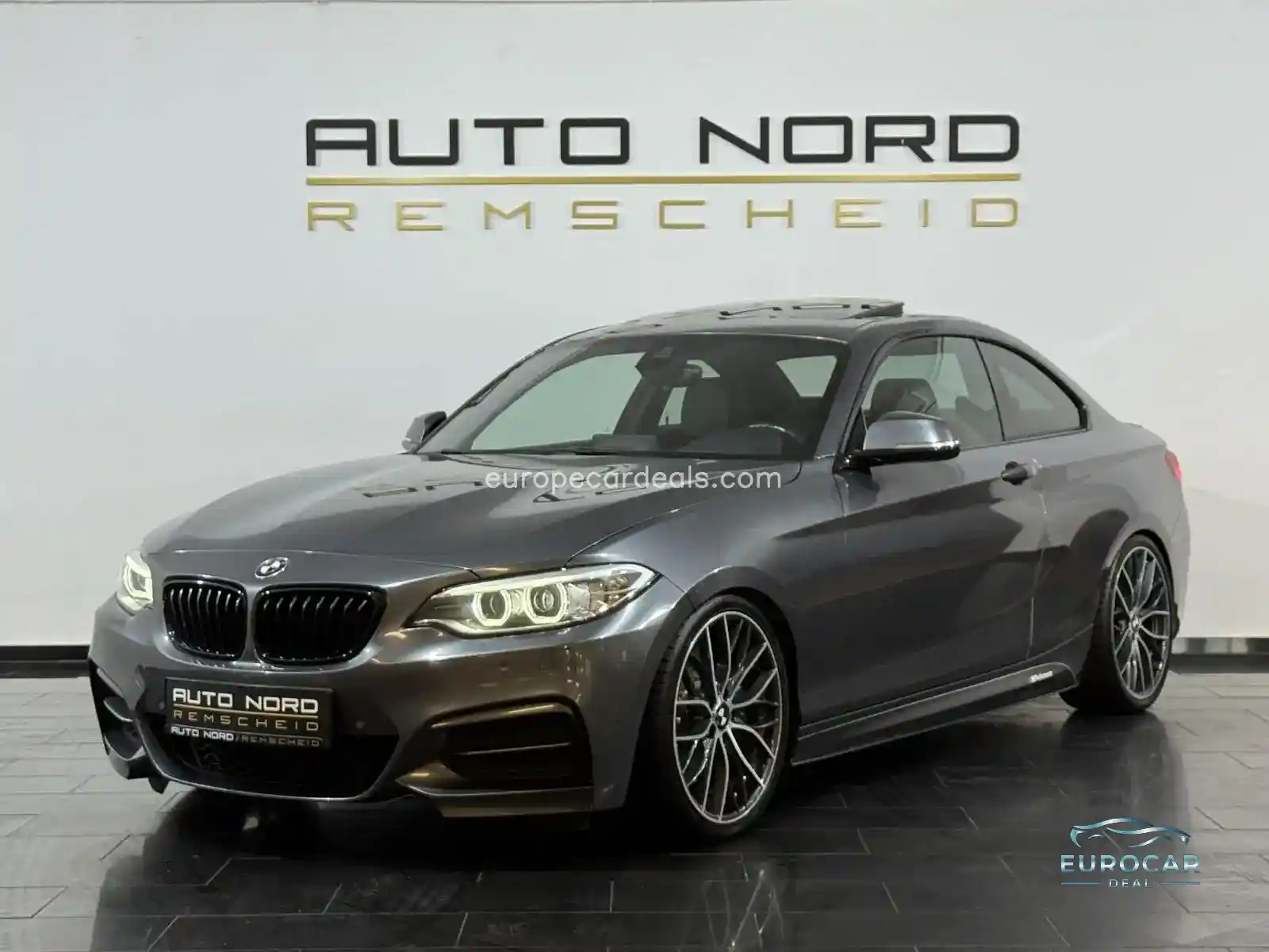 BMW M240i