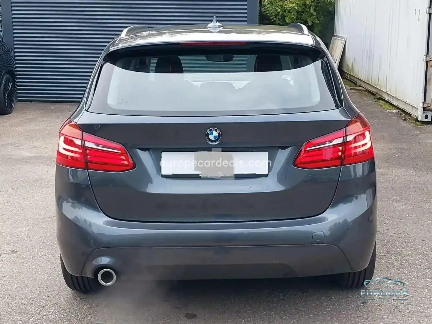 BMW 216