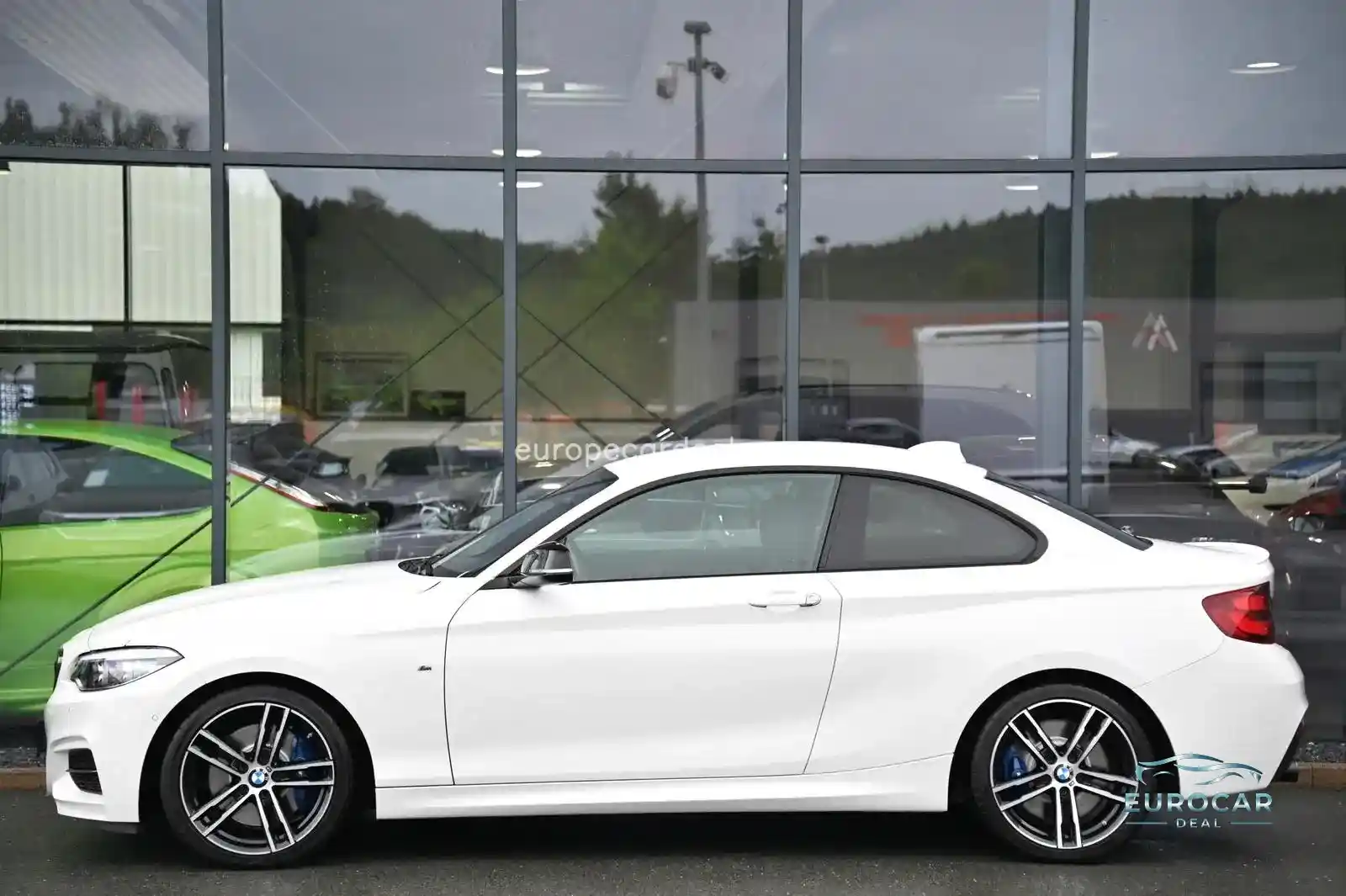 BMW M240i