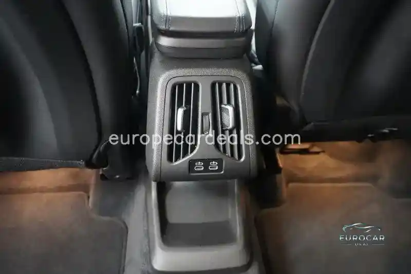 BMW 223 Active Tourer