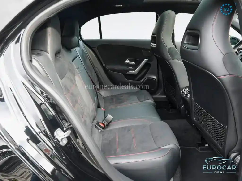 Mercedes-Benz A 220