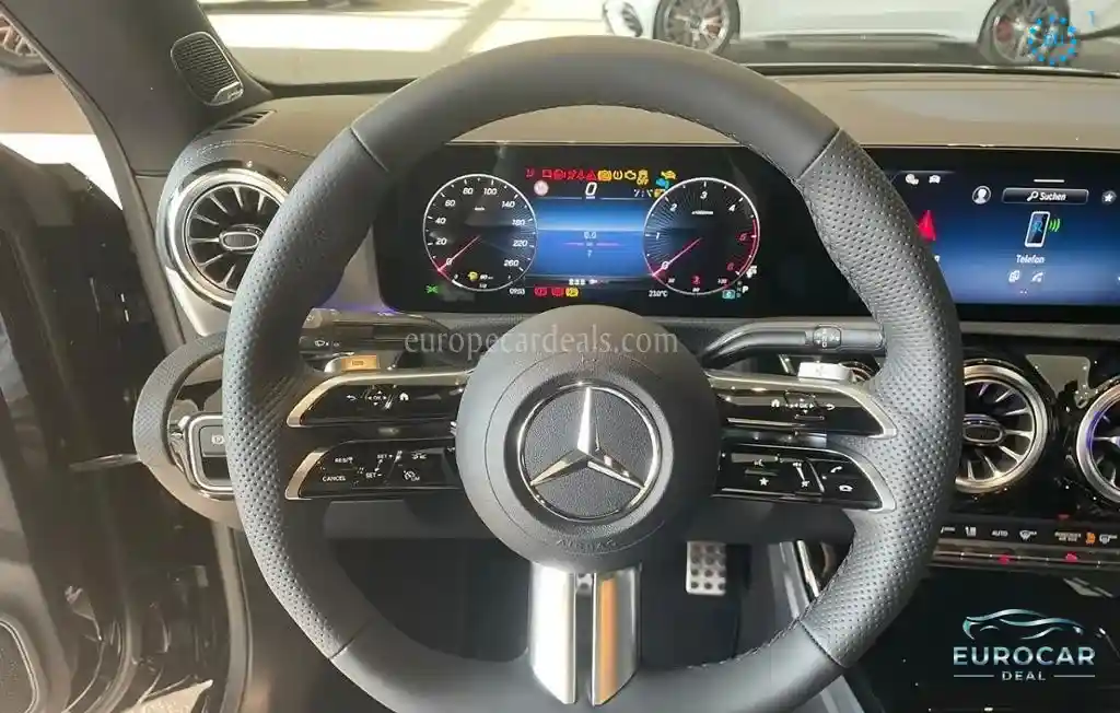 Mercedes-Benz CLA 220
